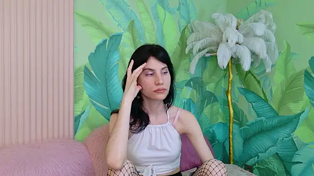 Dedra Dixon online show from 04-18-26, 07:58