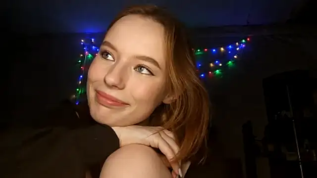 deep eyes online show from 12-15-25, 01:15