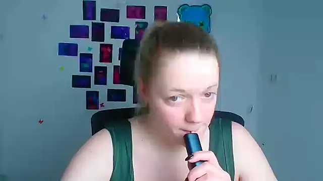 Samantha Gloww online show from 12-21-25, 12:56