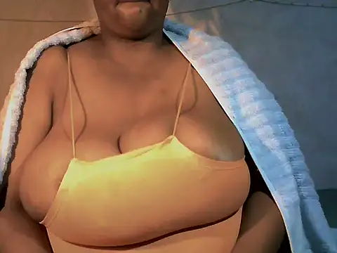 sweetmilkylady online show from 06-09-26, 04:57
