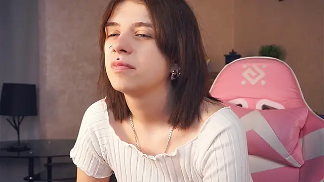 IleanaPishko online show from 01-09-26, 08:06