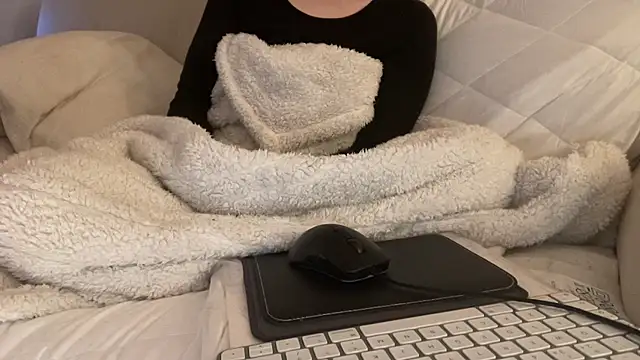 ijustturned18today online show from 01-15-26, 08:08