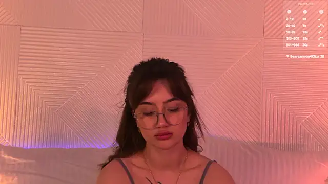 LucieBliss online show from 07-02-26, 06:25