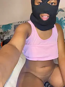 BellaSean online show from 12-21-25, 08:05