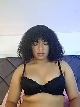 LunaaCurly online show from 03-15-26, 11:49