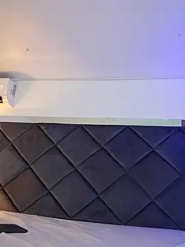 LunaaCurly online show from 03-21-26, 07:50