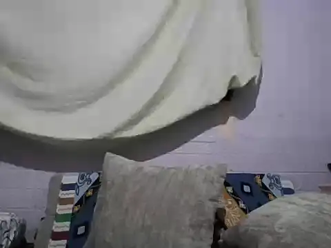 Snapshot of HotMariaClara chatting on 06-05-26, 01:45 HotMariaClara online show from 06-05-26, 01:45