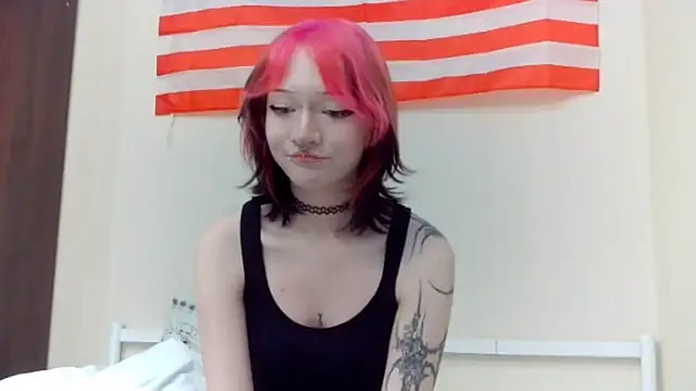 Shine Luna online show from 02-22-26, 08:07