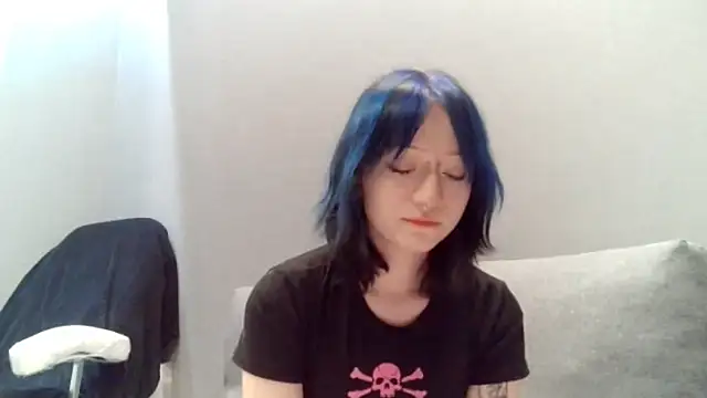 Shine Luna online show from 03-14-26, 08:36