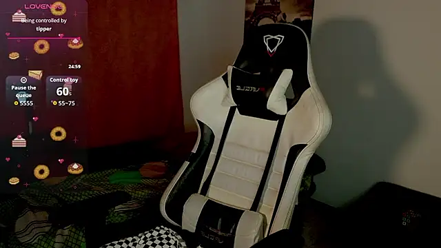 milk hot mafe online show from 02-27-26, 03:06