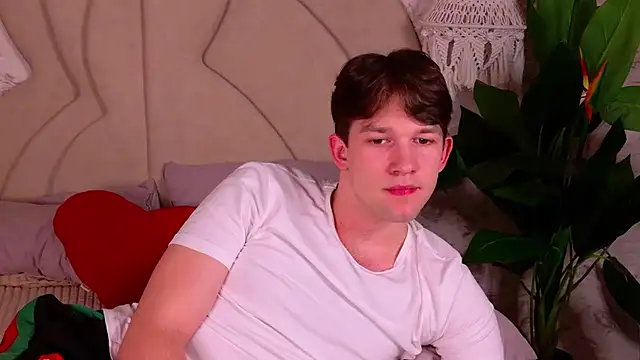 JamesRaww online show from 01-05-26, 05:49