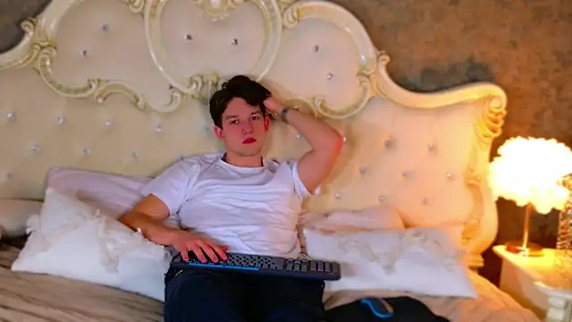 JamesRaww online show from 01-13-26, 03:39