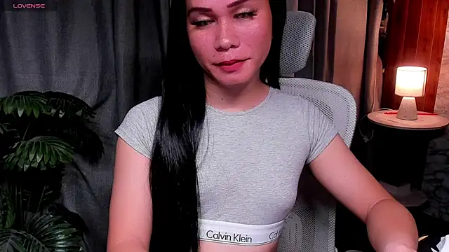 xSweet Gigi online show from 04-13-26, 05:18