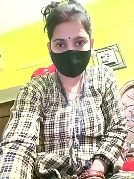 Lali-laila online show from 12-17-25, 04:46