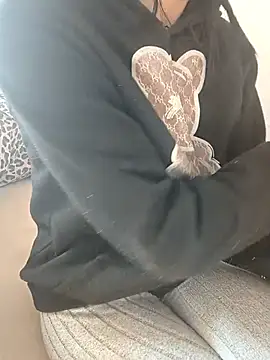 tenifer online show from 12-19-25, 09:49