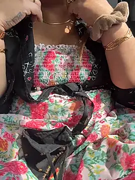 butterflyslay online show from 03-21-26, 08:41