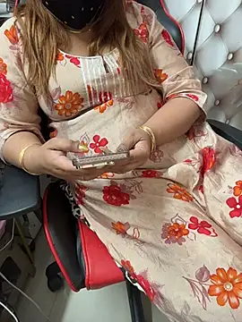 butterflyslay online show from 04-10-26, 08:41