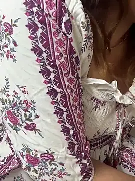 butterflyslay online show from 04-20-26, 12:57