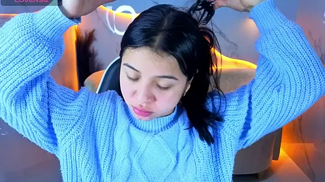 Sofi Adams Tx online show from 01-10-26, 01:02