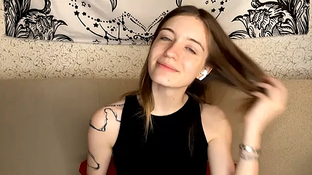 Shining Robi online show from 12-17-25, 12:44