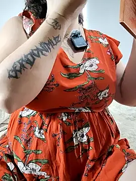 Divine Pouvoir online show from 01-06-26, 04:00