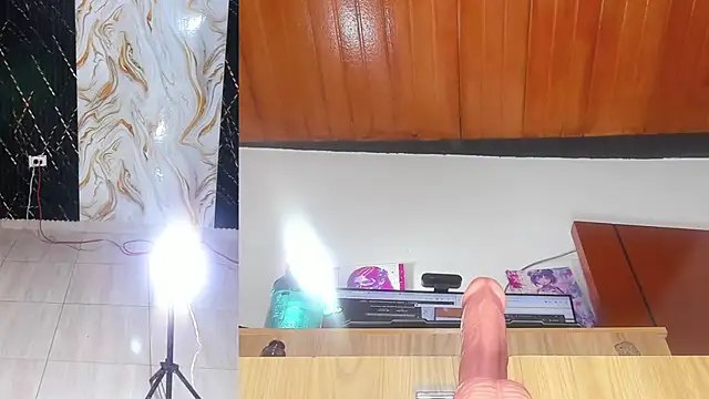 aisha funny online show from 06-11-26, 03:37
