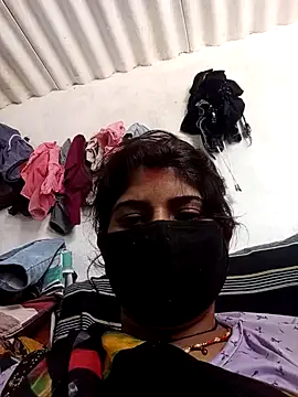 Snapshot of Sweet_Couple_01 chatting on 05-19-26, 04:41 Sweet Couple 01 online show from 05-19-26, 04:41