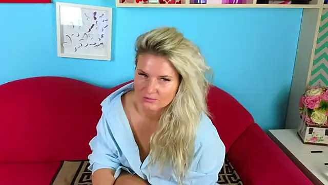 Annie Joya online show from 12-16-25, 05:34