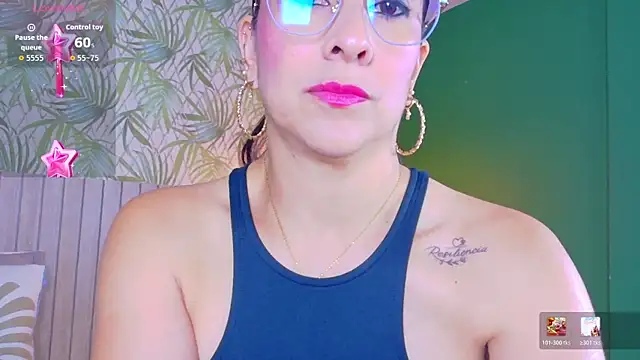 Snapshot of Sunny_River chatting on 07-05-26, 02:46 Sunny River online show from 07-05-26, 02:46