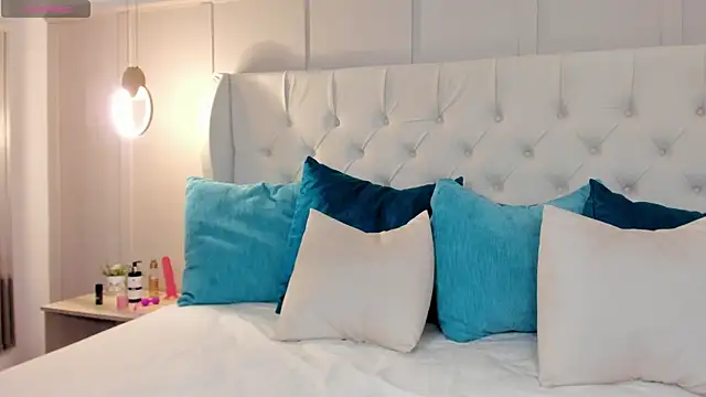 barbara noa online show from 01-10-26, 02:35