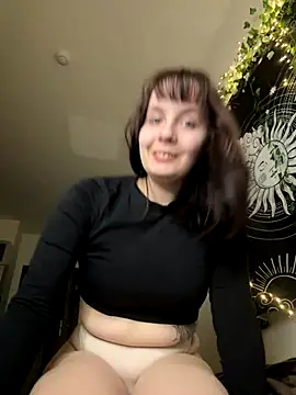 Snapshot of _Hofma_ chatting on 01-07-26, 11:40 Hofma online show from 01-07-26, 11:40