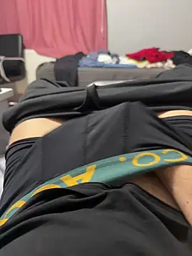 berke3424 online show from 04-02-26, 08:17