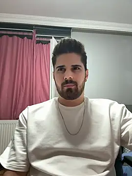 Snapshot of berke3424 chatting on 06-01-26, 10:11 berke3424 online show from 06-01-26, 10:11