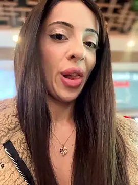 YeaLina online show from 01-09-26, 11:24