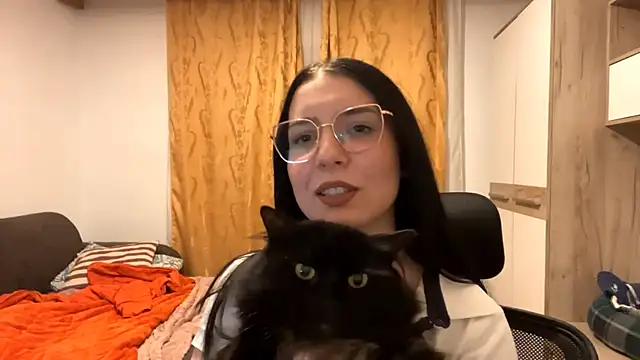 DoraRobertos online show from 01-12-26, 03:50