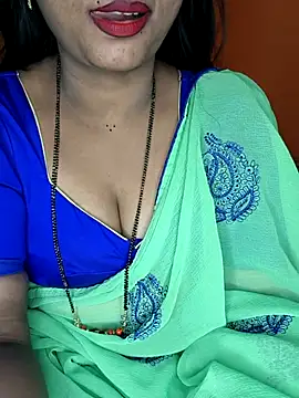 Snapshot of Rachu_love chatting on 12-22-25, 11:29 Rachu love online show from 12-22-25, 11:29