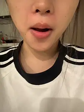 Snapshot of -Bibi-18 chatting on 04-30-26, 12:55 -Bibi-18 online show from 04-30-26, 12:55