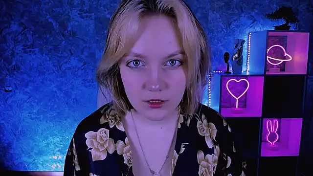 madeline doll online show from 03-03-26, 04:29