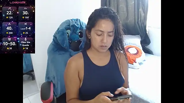 Snapshot of NovahPerotti chatting on 03-19-26, 07:07 NovahPerotti online show from 03-19-26, 07:07