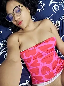 Snapshot of DAFNNEE_HOT chatting on 04-07-26, 04:07 DAFNNEE HOT online show from 04-07-26, 04:07