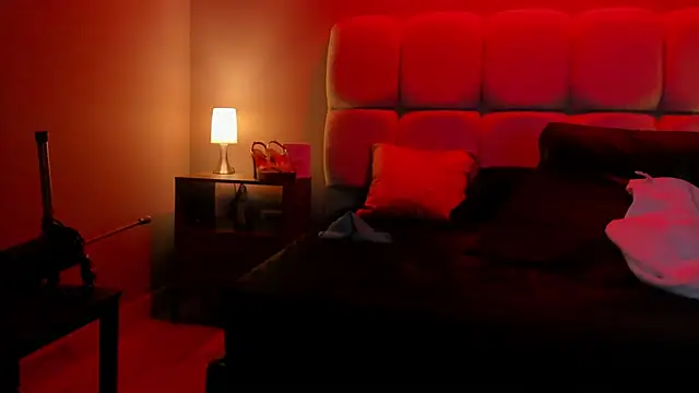 veromilff online show from 03-08-26, 02:04