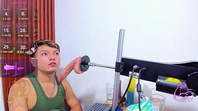 Snapshot of thiago_duval chatting on 01-08-26, 04:04 thiago duval online show from 01-08-26, 04:04