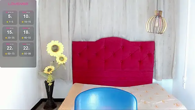 Snapshot of camila_vasquez_ chatting on 12-19-25, 07:21 camila vasquez online show from 12-19-25, 07:21