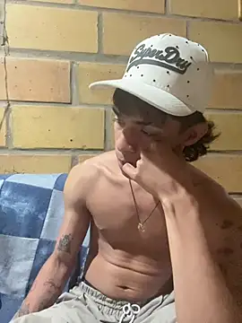 Glen connor 11 online show from 04-07-26, 03:51