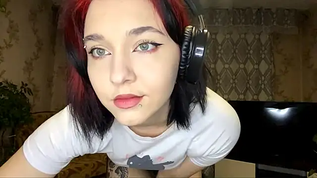 EmilyVeiro online show from 01-08-26, 05:15