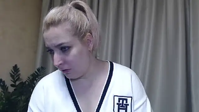 sweetpussy13 online show from 02-05-25, 07:07