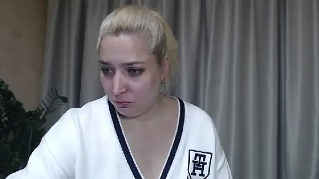 sweetpussy13 online show from 10-13-25, 06:24