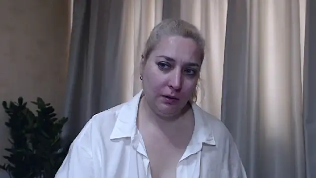 sweetpussy13 online show from 05-22-26, 05:03