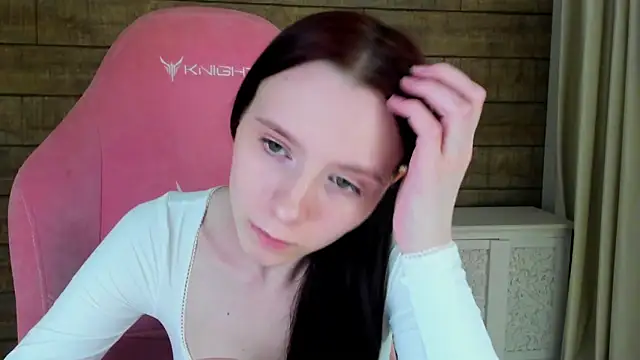 Snapshot of ArinaKubrick chatting on 07-02-26, 03:23 ArinaKubrick online show from 07-02-26, 03:23