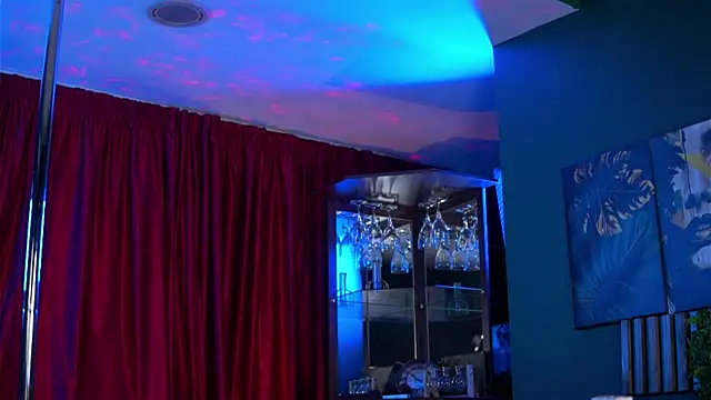 AstridVex online show from 01-10-26, 07:37